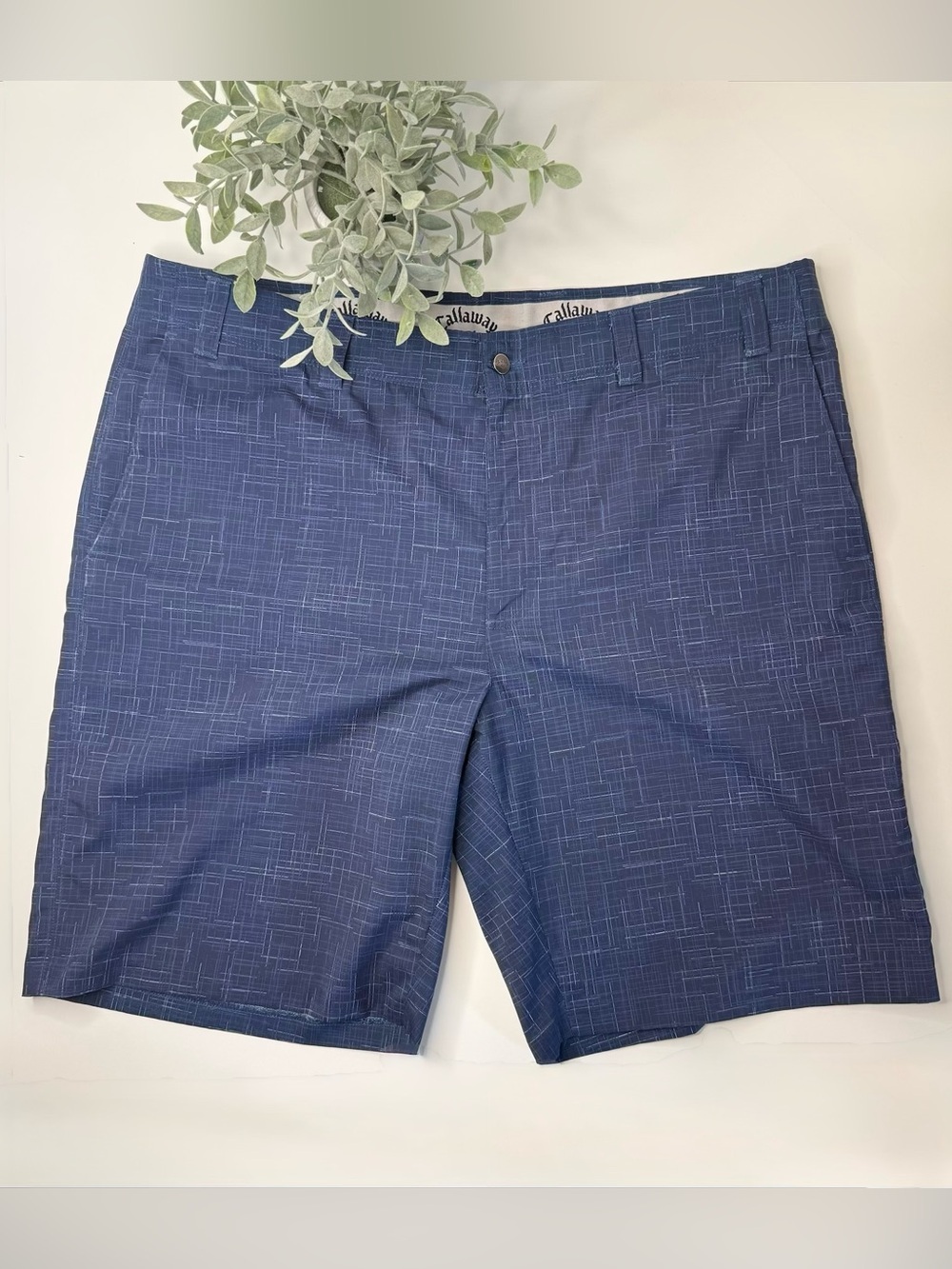 Callaway Men’s Blue Crosshatch Print Pattern Flat Front Golf Shorts Size 40